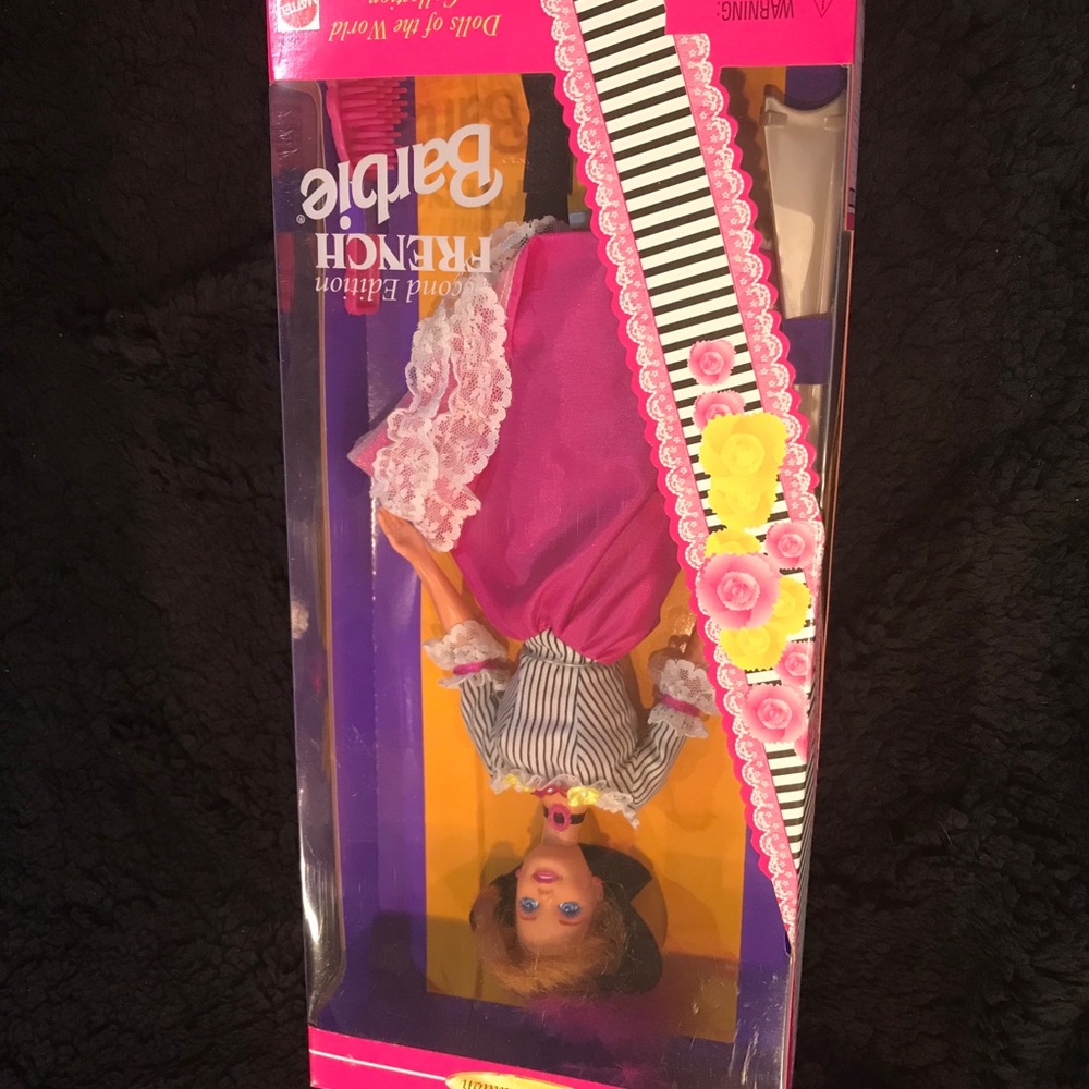 1996 2nd Edition French Barbie - Picture 2 of 7